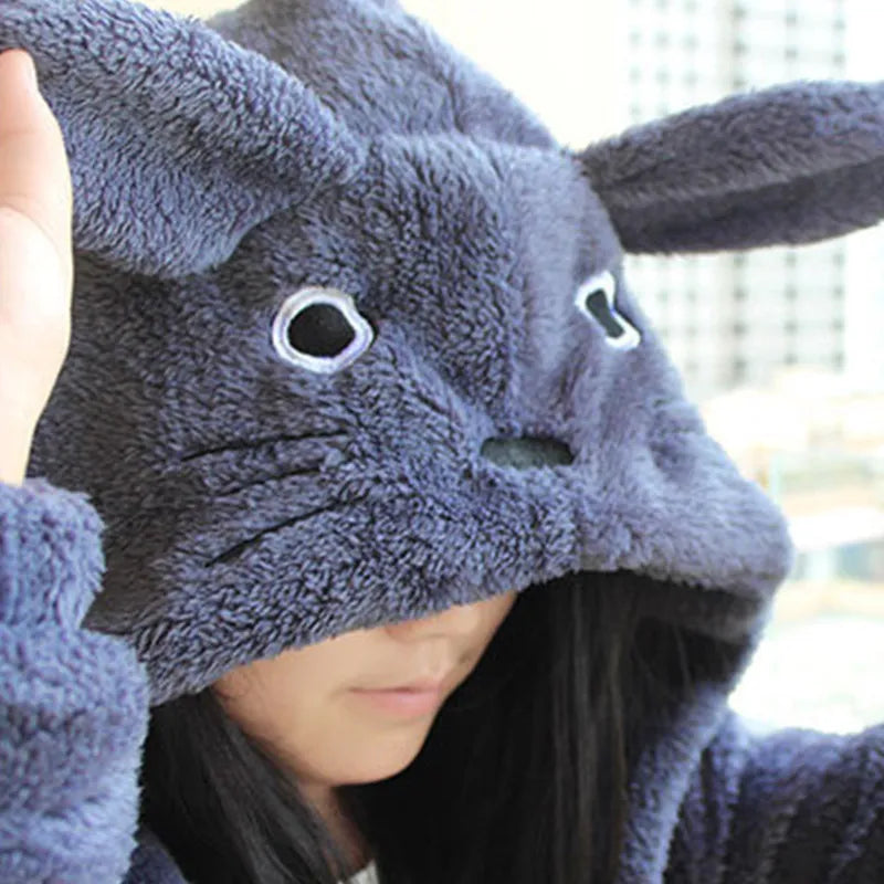 suéter totoro