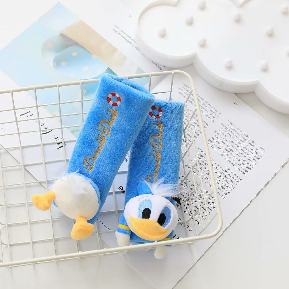 Donald Duck travel cushion