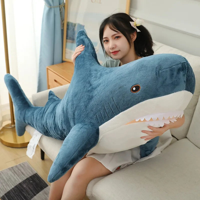 Tiburón de peluche