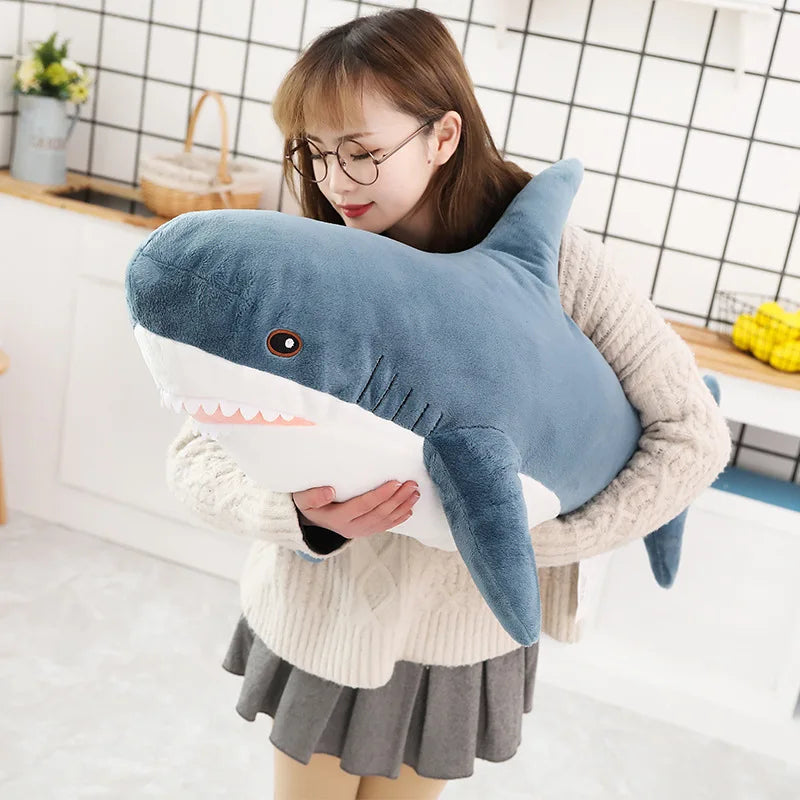 Tiburón de peluche